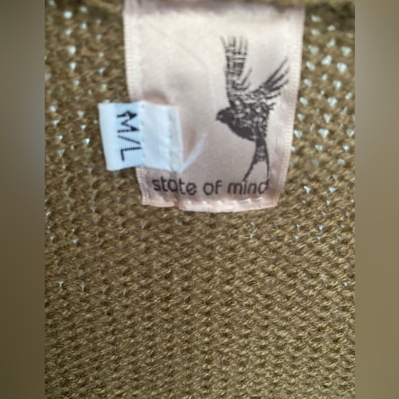 State of Mind sleeveless wool blend cardigan - Picture 3 of 5